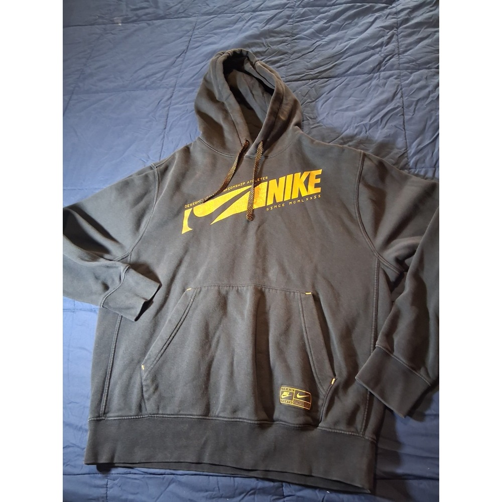 Men's Nike NSW Club Black Gold  Pullover Hoodie Sz Medium‎